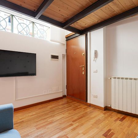 Sant'Ambrogio Design Apartment Milão Exterior foto