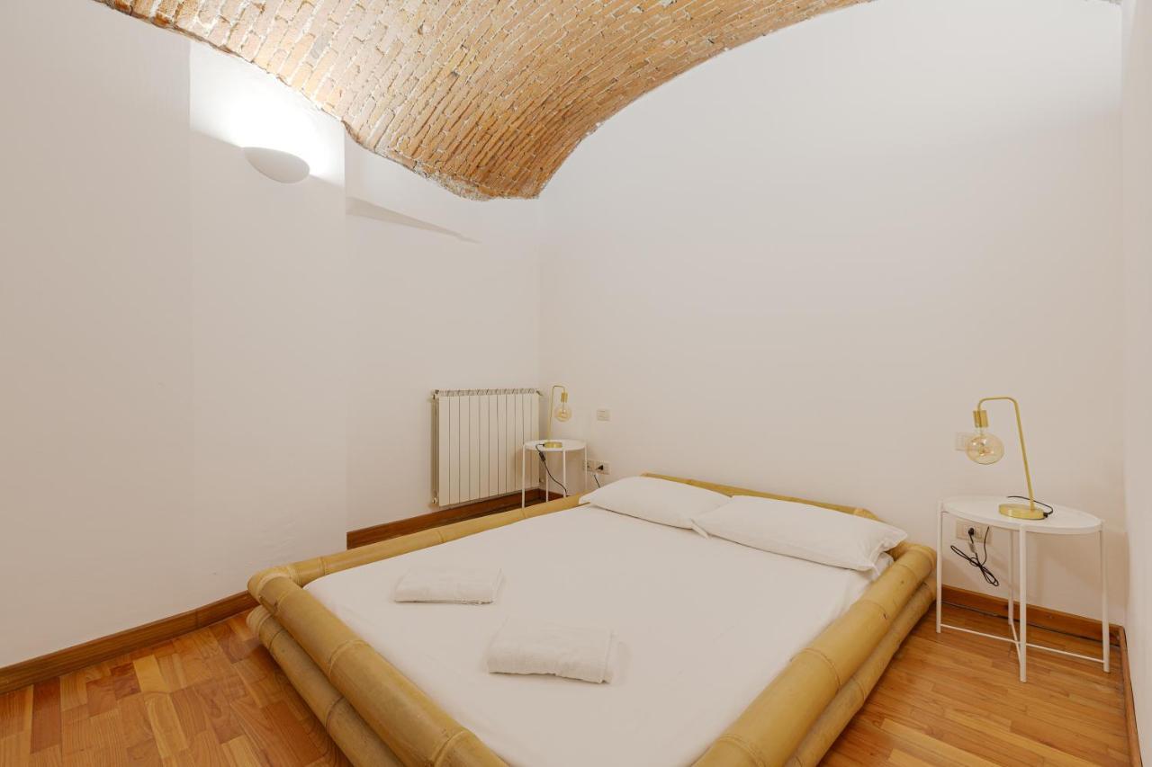 Sant'Ambrogio Design Apartment Milão Exterior foto